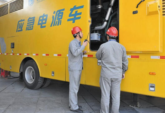 丰县如何清理被灰尘覆盖的机油散热器?